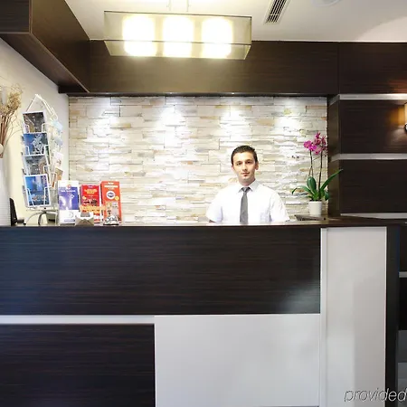 Apartahotel Sisli 3*